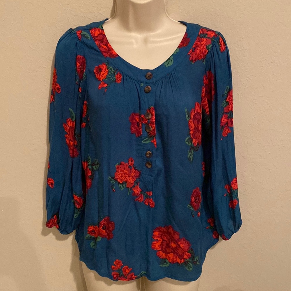 Maeve Anthropologie Blue & Red Floral Blouse